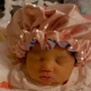 Meet your Posher, Mika